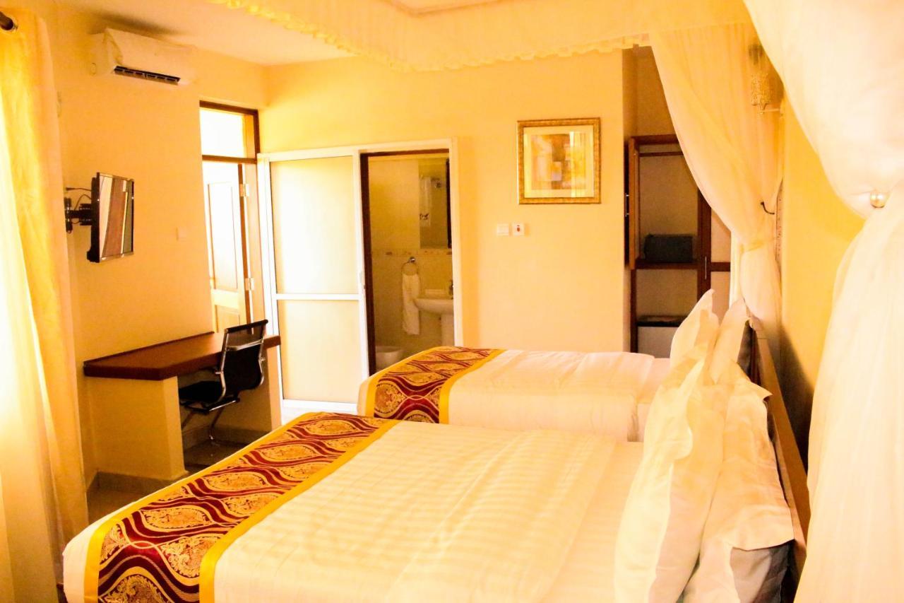 Prinias Hotel Kisumu Esterno foto