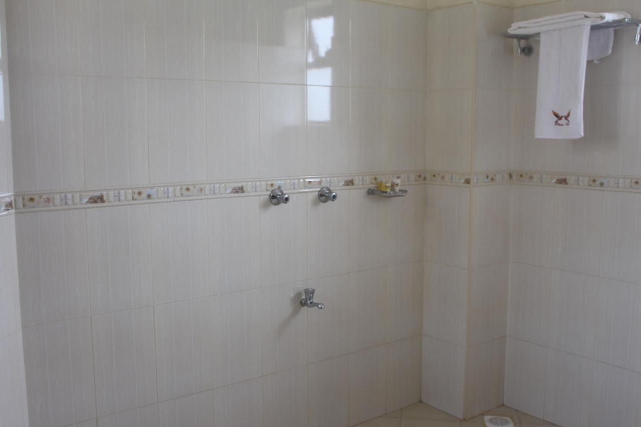 Prinias Hotel Kisumu Esterno foto