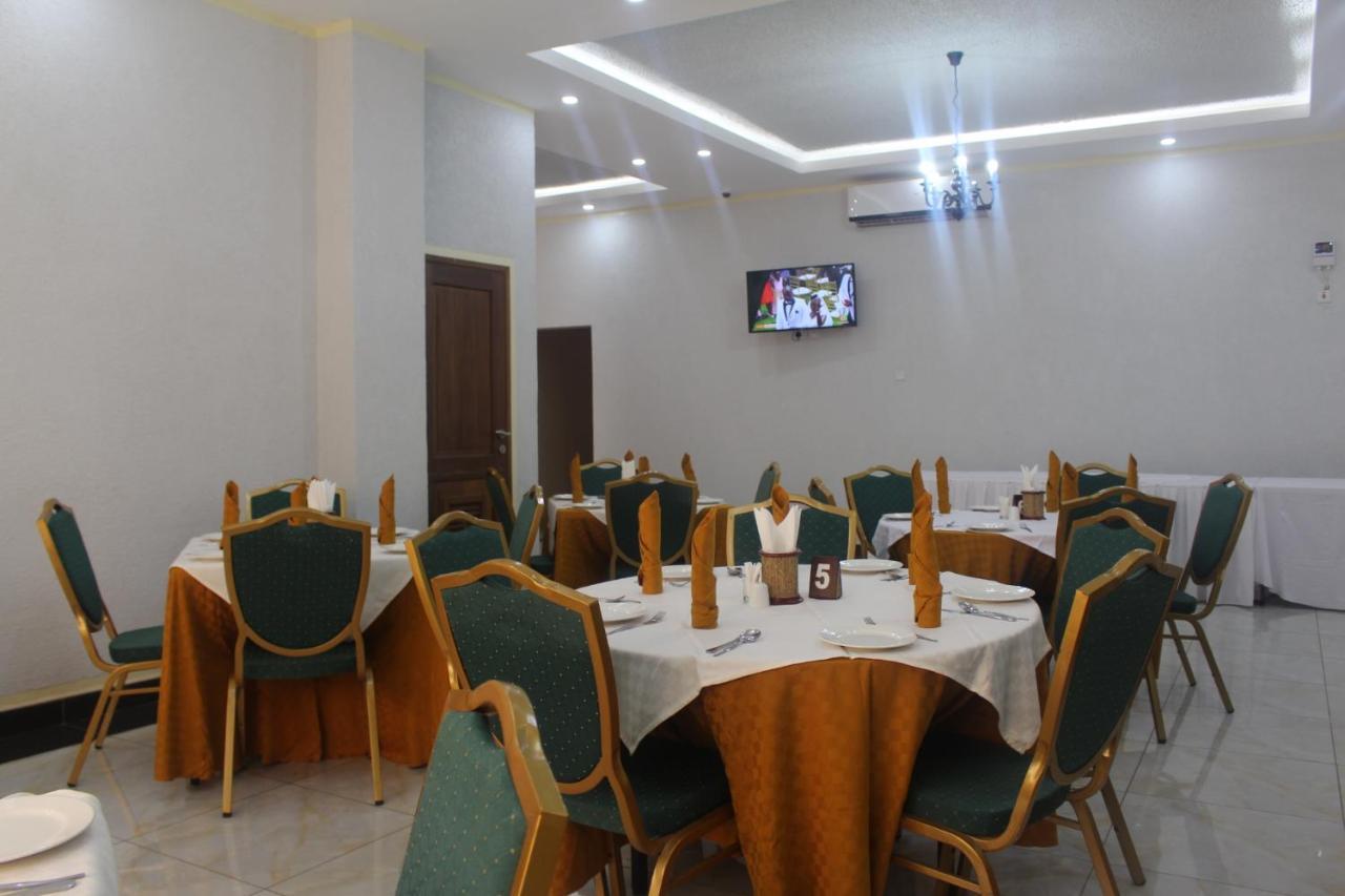 Prinias Hotel Kisumu Esterno foto