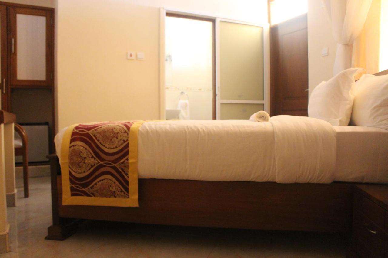 Prinias Hotel Kisumu Esterno foto