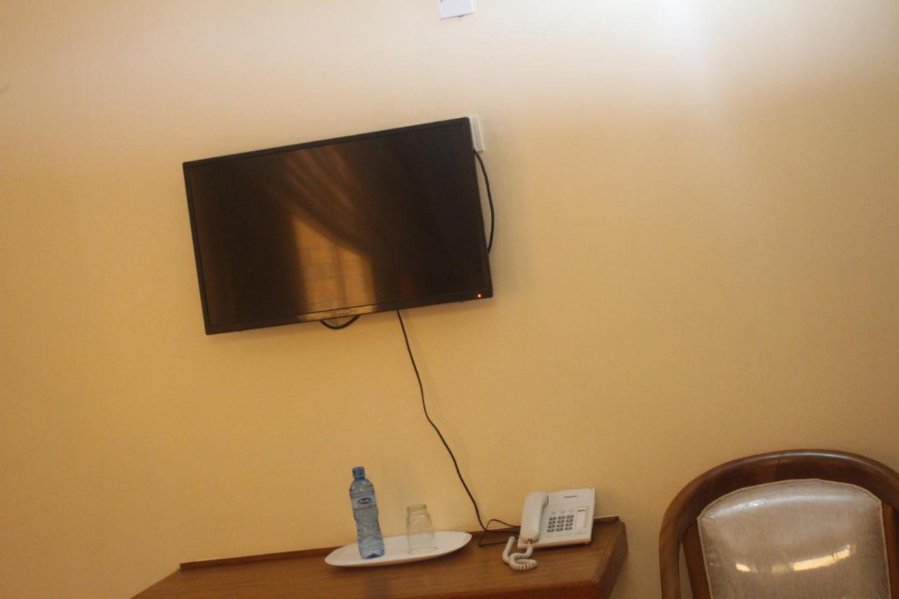 Prinias Hotel Kisumu Esterno foto
