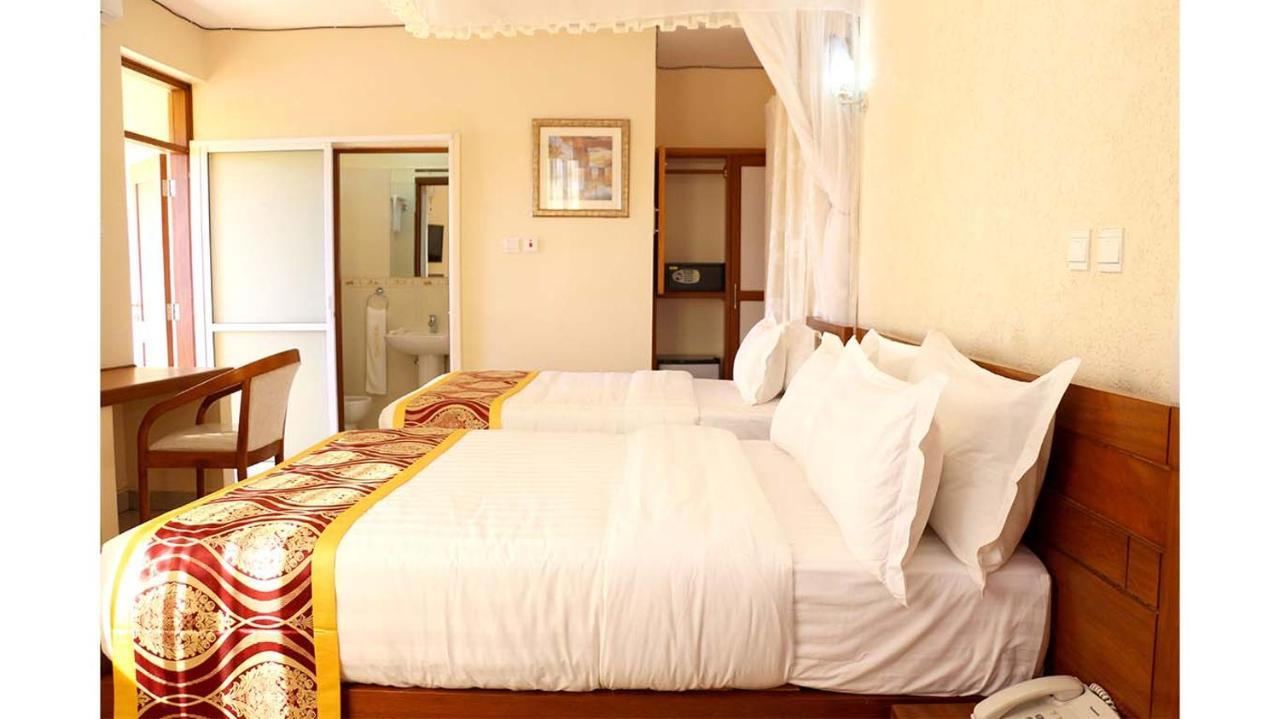 Prinias Hotel Kisumu Esterno foto